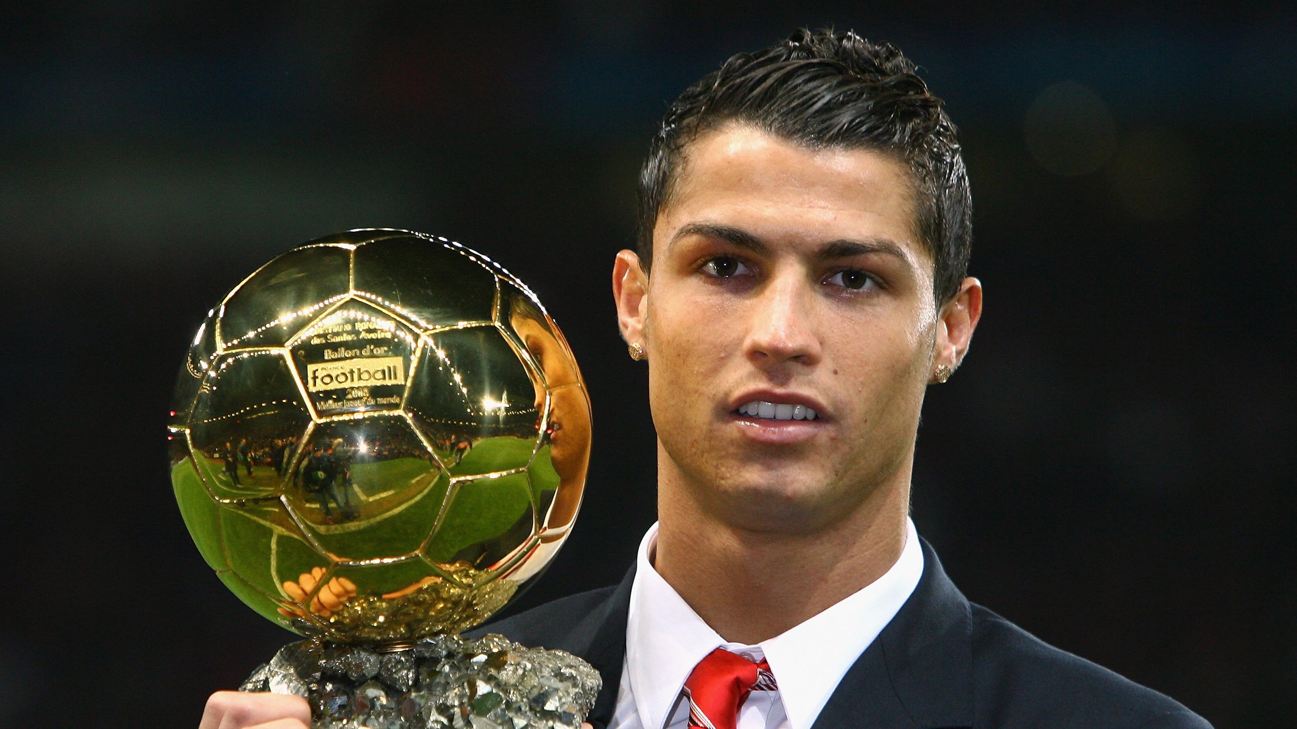 钻石联赛战况：山东泰山防线稳固，马德里竞技进攻受阻，孙铭徽成最佳